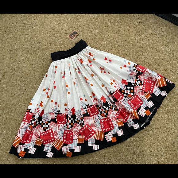 Le Palais Vintage skirt (New with tag) Size S - Picture 5 of 7